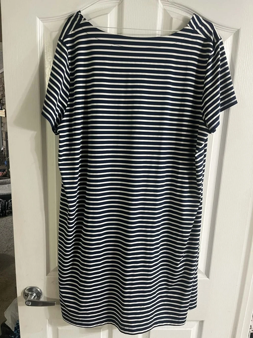 Vineyard Vines Womens Dress - Picture 2 of 3